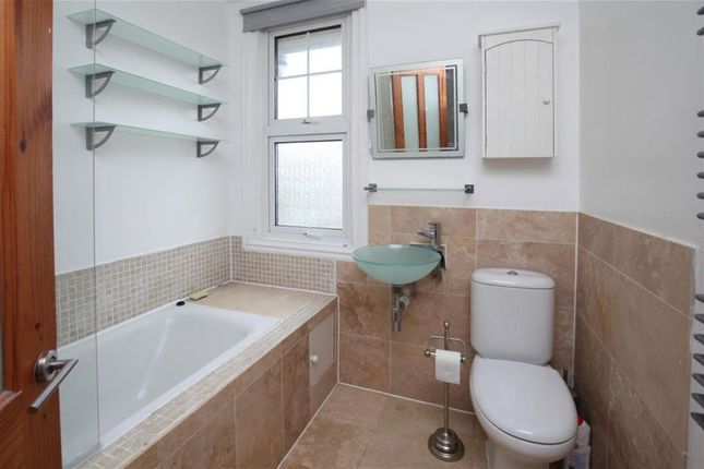 14, Gladwell Road, Bromley photo 5