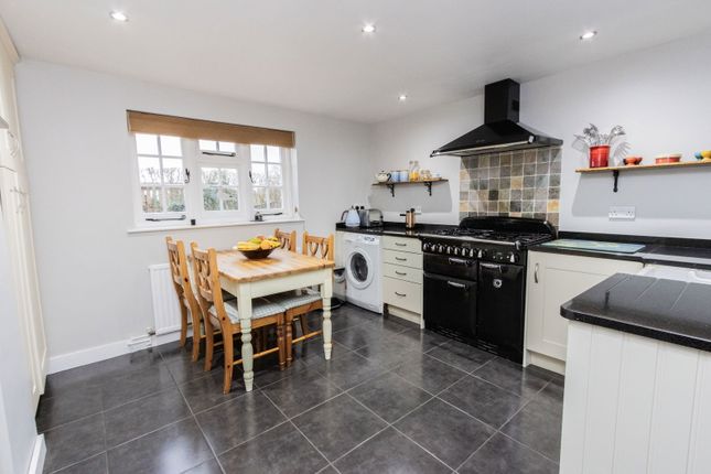 Sheepwash Cottage, Tinkers Lane, Wadhurst photo 3