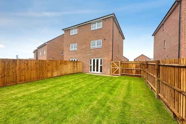 48, Azalea Lane, LINCOLN photo 3