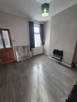 71, Halkin Street, BELGRAVE LEICESTER photo 2