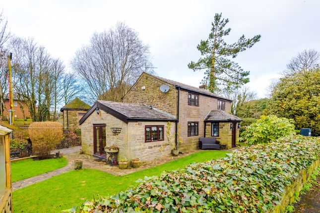 Thumbnail Cottage for sale in Bolton Road, Horwich, Bolton