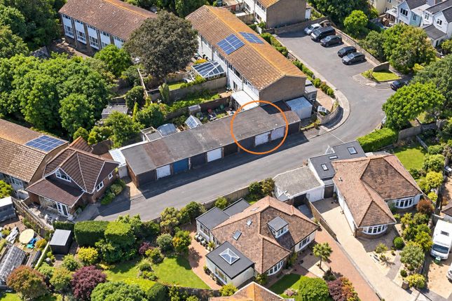 Langley Close, Brixham photo 2