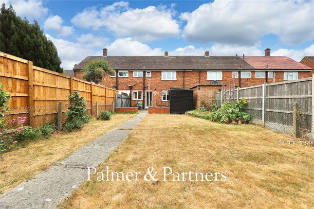 326, Hawthorn Drive, Suffolk photo 2
