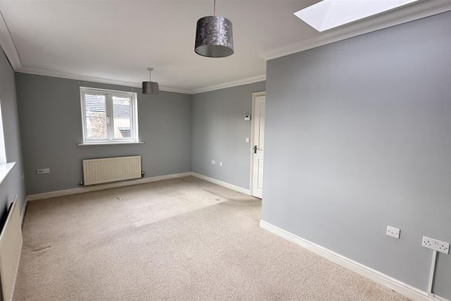 45, Snowdrop Crescent, Launceston photo 4