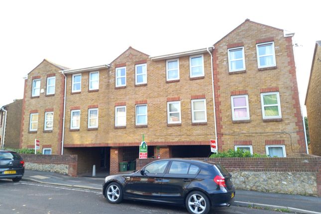 Thumbnail Flat to rent in Hartnup Street, Maidstone, Kent