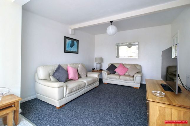 20, Harold Close, Pevensey photo 3
