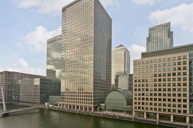 Flat for sale in Discovery Dock East, Canary Wharf, London