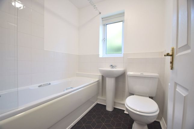 Semi-detached house to rent in The Covers, Swalwell, Newcastle Upon Tyne