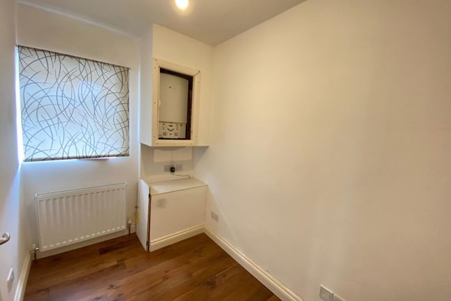 Thumbnail Flat to rent in Knights Templar Way, High Wycombe