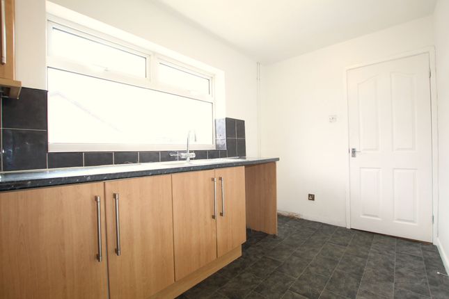 1 Dearne Court, Sheffield photo 5