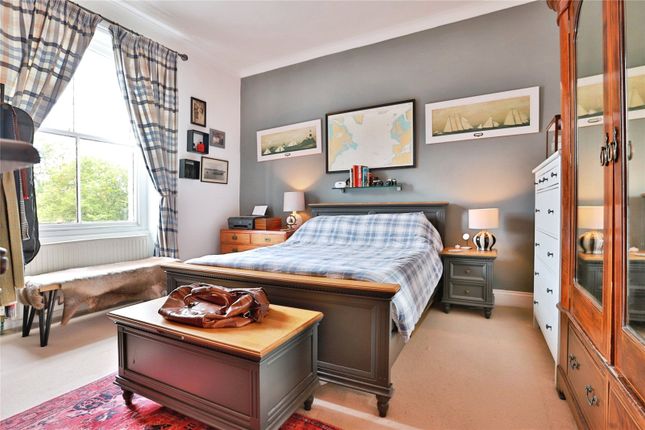 Flat 6 The Gatehouse, 2, Durrant Road, Dorset photo 4