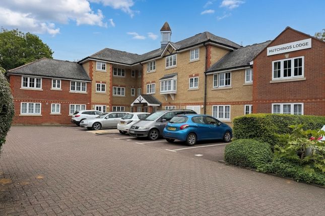 2-bed house on Flat 10, Hutchings Lodge High Street, Rickmansworth, £285,000