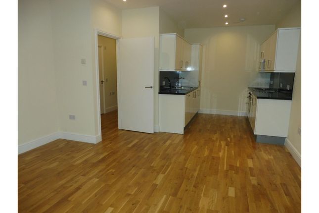 Flat for sale in Park Street, Ashford