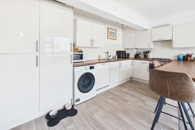 2 Lomond Hall St. Ives Road, Carbis Bay, Carbis Bay St. Ives photo 4