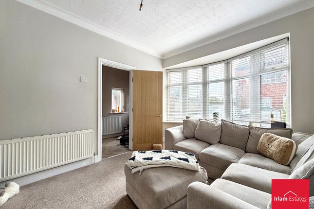 14 Moss Lane, Manchester photo 3