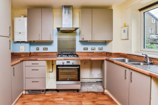 Flat 1, 17, Bennett Gardens, Frome photo 2