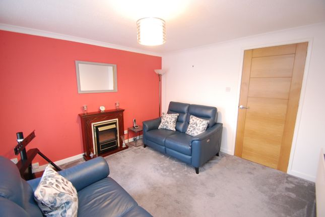 1/3 70 Carham Drive, Glasgow, City of Glasgow photo 3