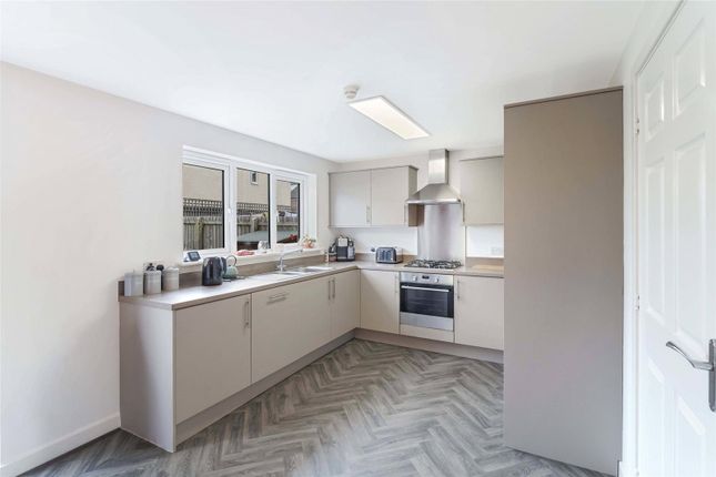 55, Acremoar Drive, Perth and Kinross photo 4