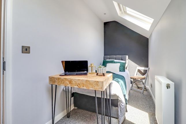 Terraced house to rent in Montpelier Road, Brighton