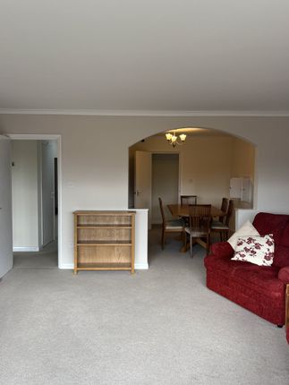 Flat 8 Meadhurst Court, Seafield Road, Sidmouth photo 5