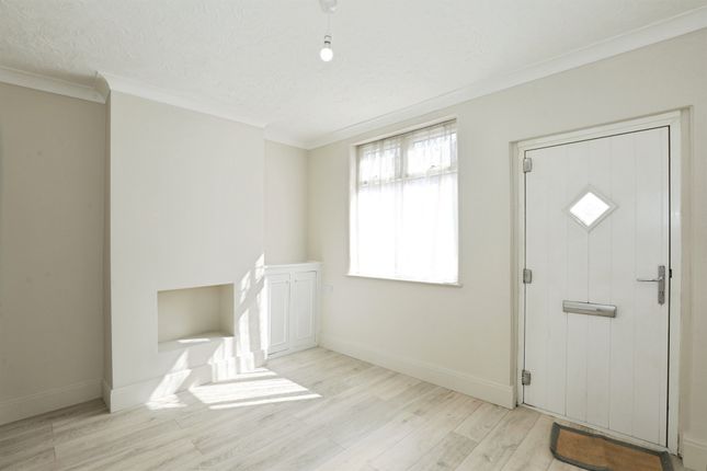 58, Chester Road, Northwich photo 3
