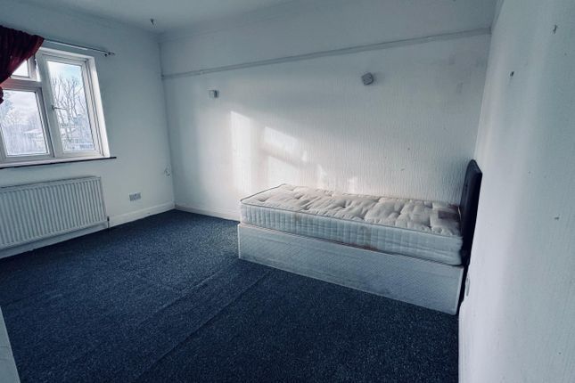 2 Bedroom Flat To Rent Â€“ Norwood Road, Southall