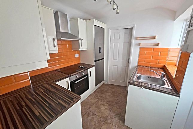 9, Ann Street, Pontypridd photo 4