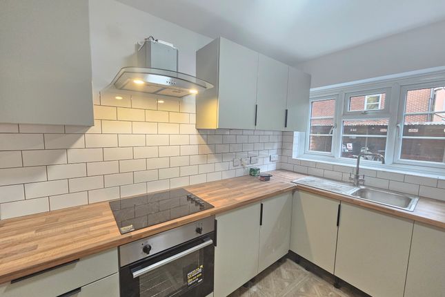 Flat to rent in Banister Grange, Banister Road, Southampton