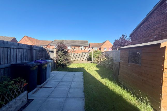 15, Catterick Road, BOURNE photo 3