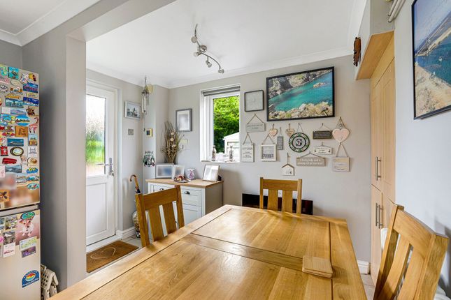 40 Broadwood Road, Nottingham photo 4