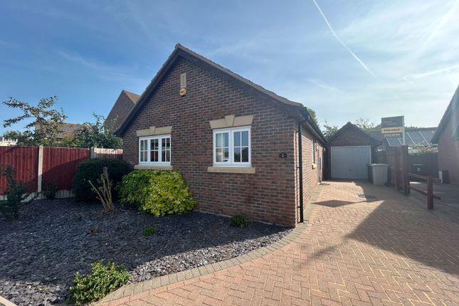 2-bed bungalow on 2, Mowbray Close, Skegness, £179,950
