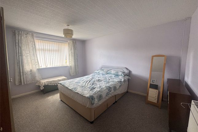 23, Ban Brook Road, Evesham photo 2