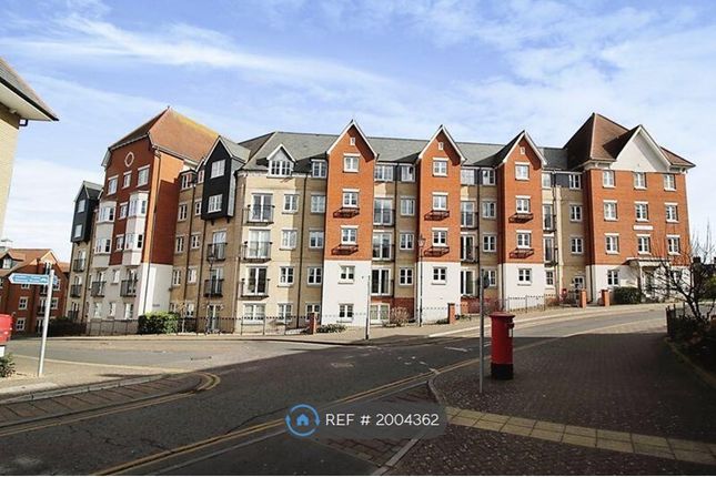 Thumbnail Flat to rent in Salter Court, Colchester