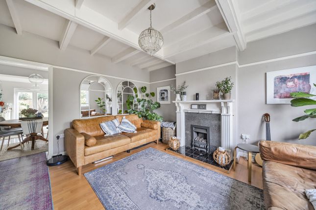 Thumbnail Terraced house to rent in The Vista, London