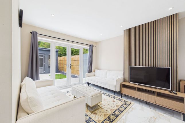 1 Lyndene Road, Liverpool photo 4