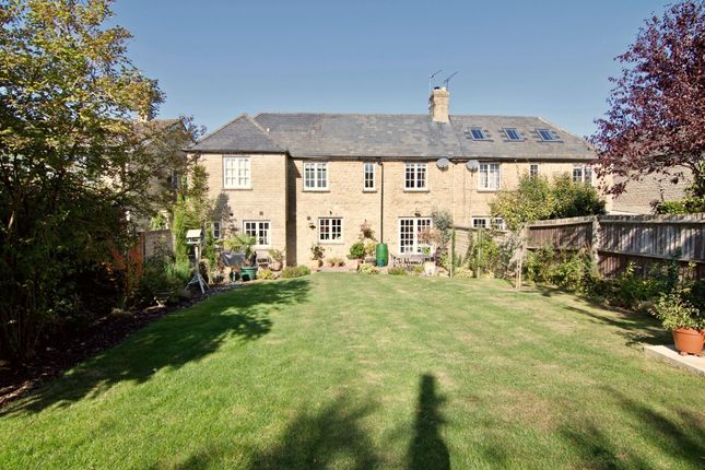 Semi-detached house for sale in Falcon Villas, Hundley Way, Charlbury, Chipping Norton