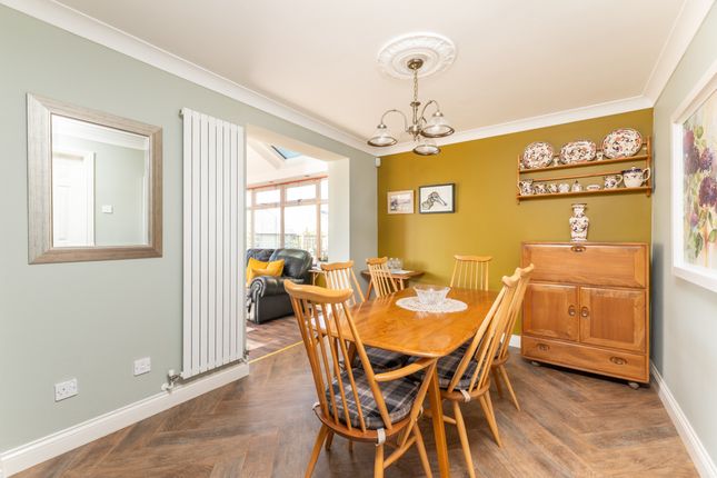 23, Thorneycroft Road, East Morton photo 3