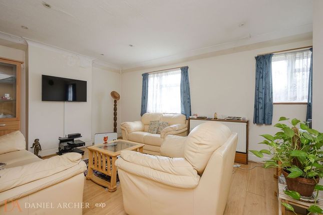 33, Cambridge Road, London photo 5