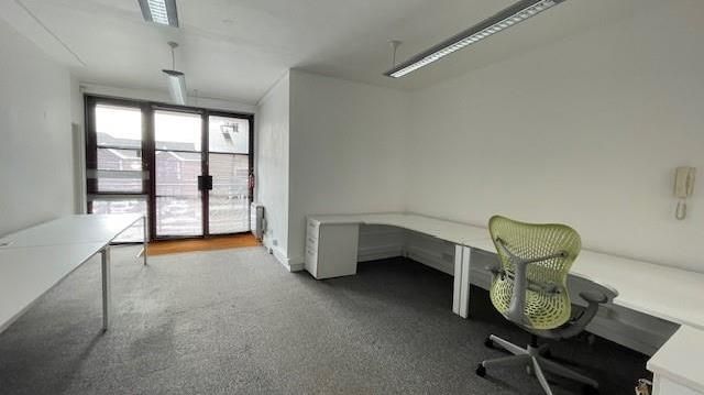 Office to let in Unit 7, Unit 7, Northfields Prospect, Wandsworth, London