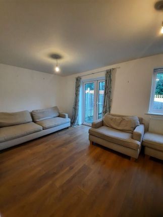 Thumbnail Property to rent in Frelford Close, Watford