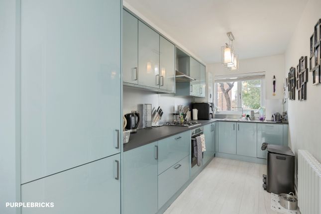 41, Glendower Crescent, Orpington photo 3