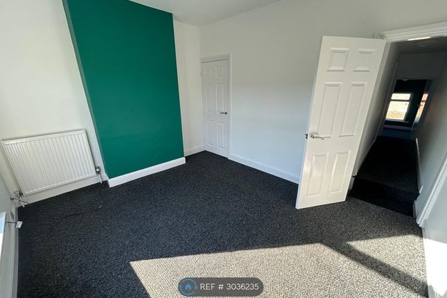 Stanley Street, Grimsby photo 2
