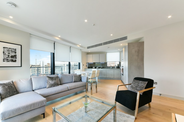 Flat to rent in Ebury Apartments, Sutherland Street, London