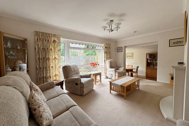 3, Elizabeth Way, Kenilworth photo 2