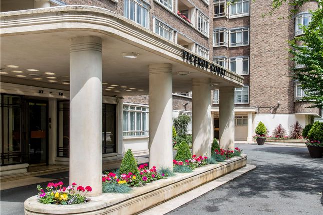 Flat for sale in Viceroy Court, 58-74 Prince Albert Road, St. John's Wood, London