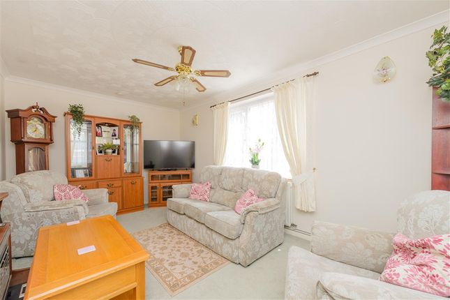 Romany Road Twydall, Gillingham photo 4