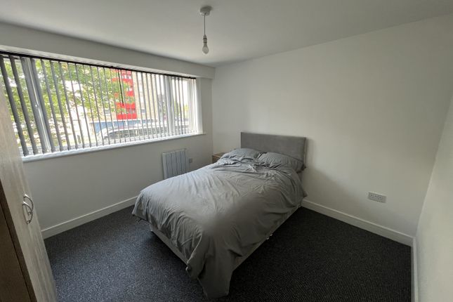 Thumbnail Room to rent in Room 2, Anlaby Road