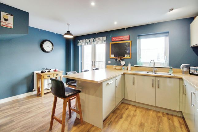 Thumbnail Town house for sale in Isambard Way, Swindon