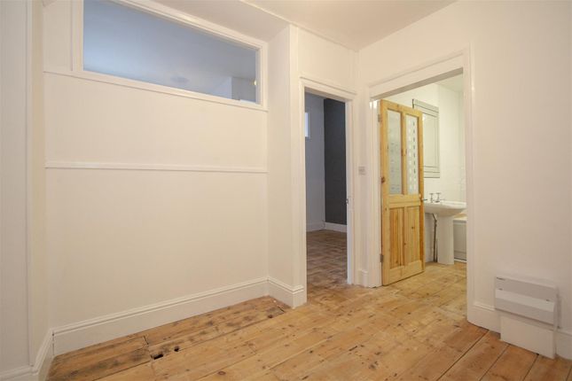 Belyars Lane, St Ives photo 4