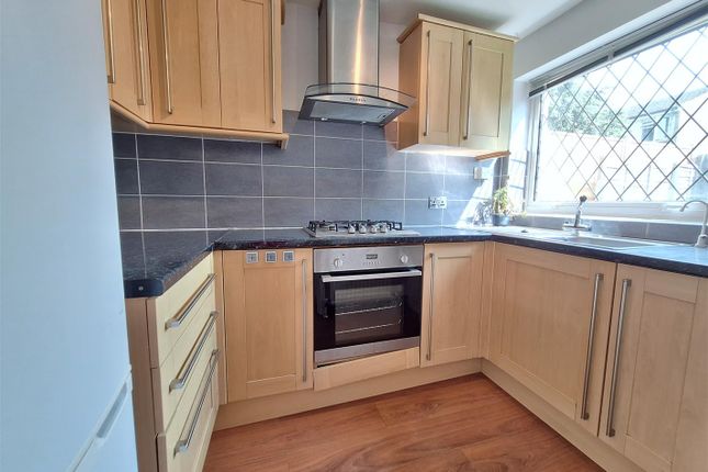 86, Lowfield Road, Reading photo 3